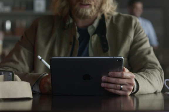Image for article: Apple Event Live Blog: Aw look! It’s a baby iPad Pro! 9.7-inch iPad with Apple Pencil Support